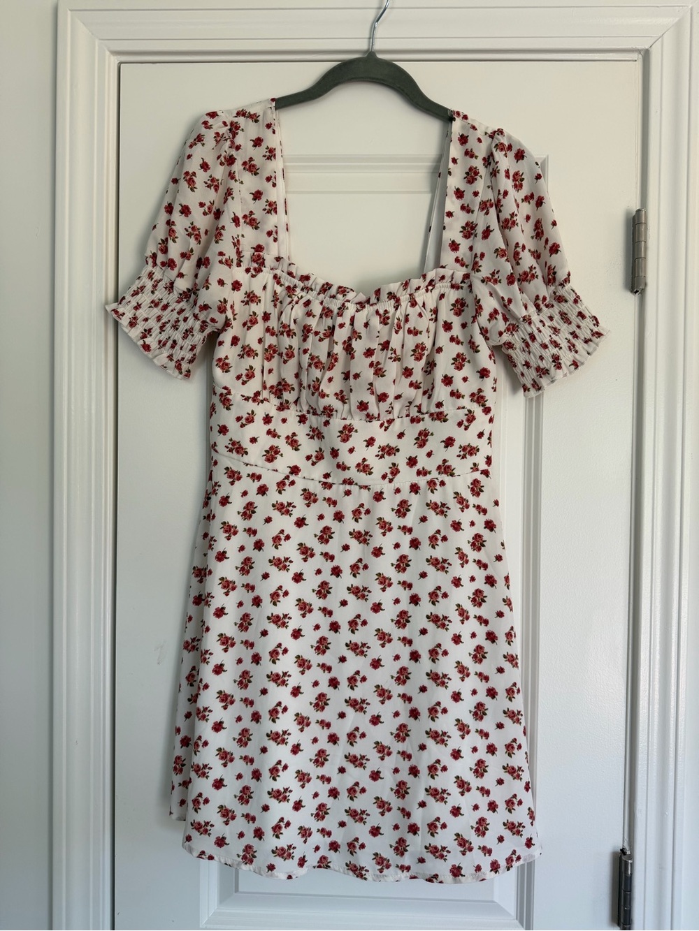 White Mini Dress with Red Floral Print and Puff Sleeves